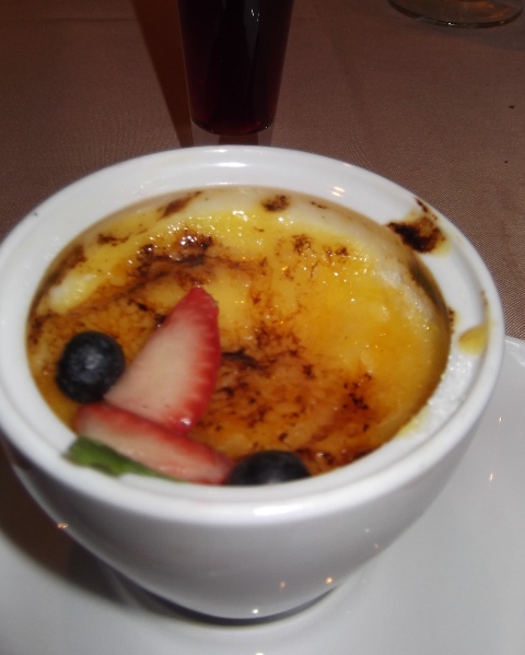 Tetherow Grill - Creme